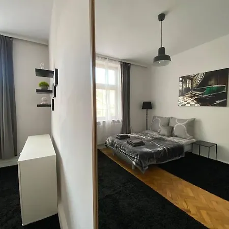 Koletek Old Town Апартаменты *